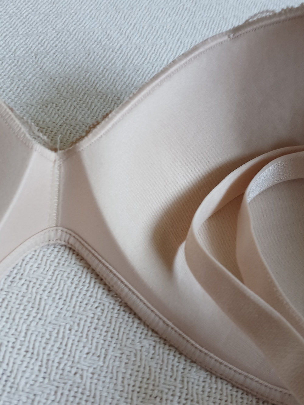 victorias secret ♡ push-up padded no wire bra 38d neutral romantic soft minimal - Picture 7 of 10